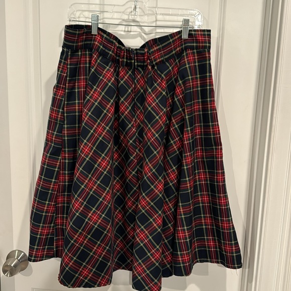 ModCloth plaid skirt XL - Picture 2 of 4